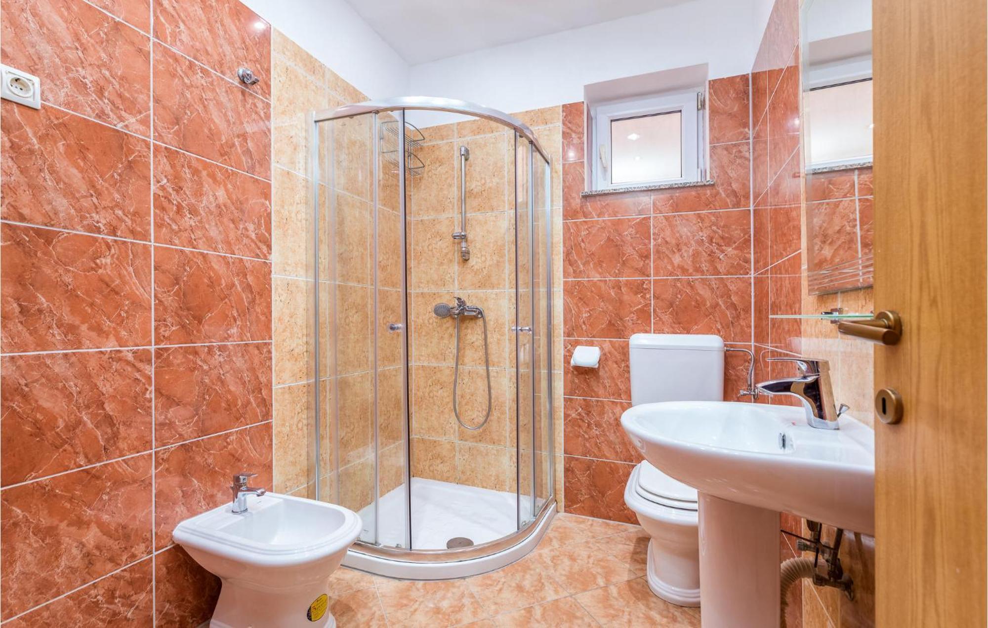 Apartman 2 Bedroom Stunning In Pula